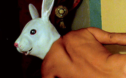 Photographie des odalisques de Loplop exposées à la galerie ESDAC à Aix-en-Provence